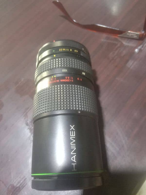 Hanimex zoom lens 80-200mm also use in Nikon and Cannon camera 2