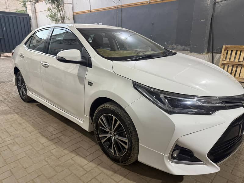 Toyota Altis Grande 2022 0