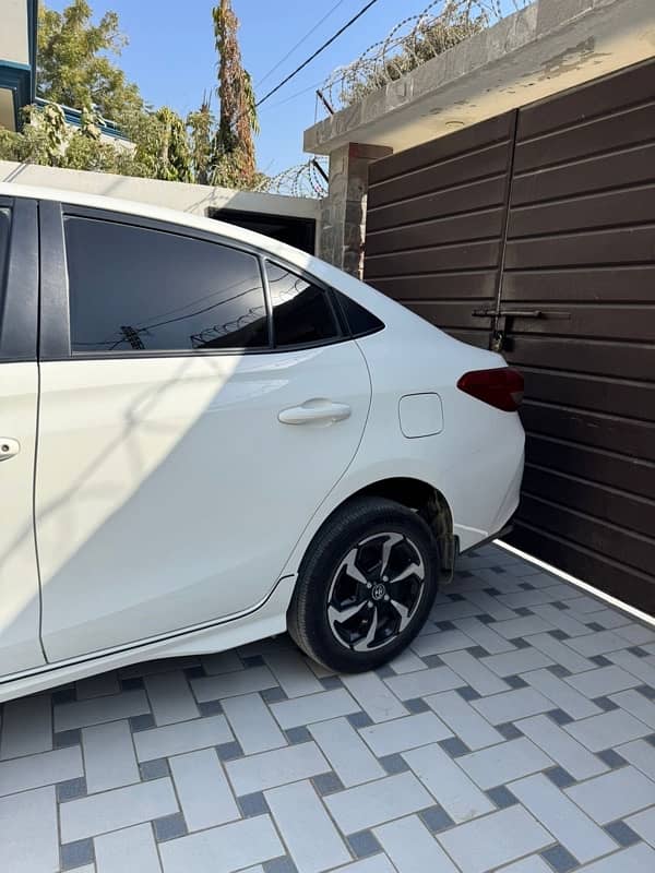 Toyota Yaris 2024 3