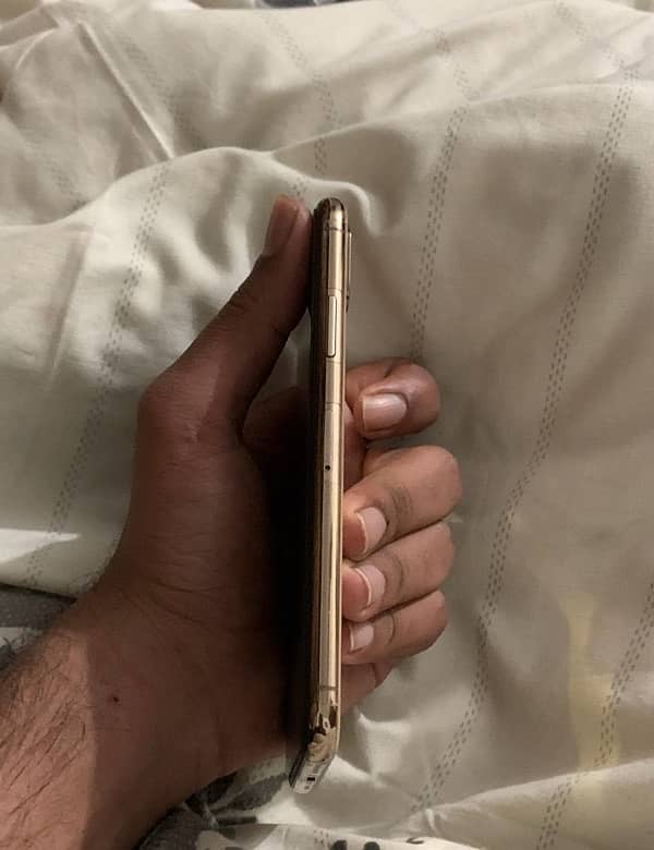 IPHONE XS [ PTA APPROVED ] TOTAL GENUINE , WATER PACK 3