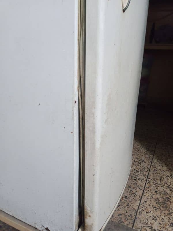 waves refrigerator for sale 1