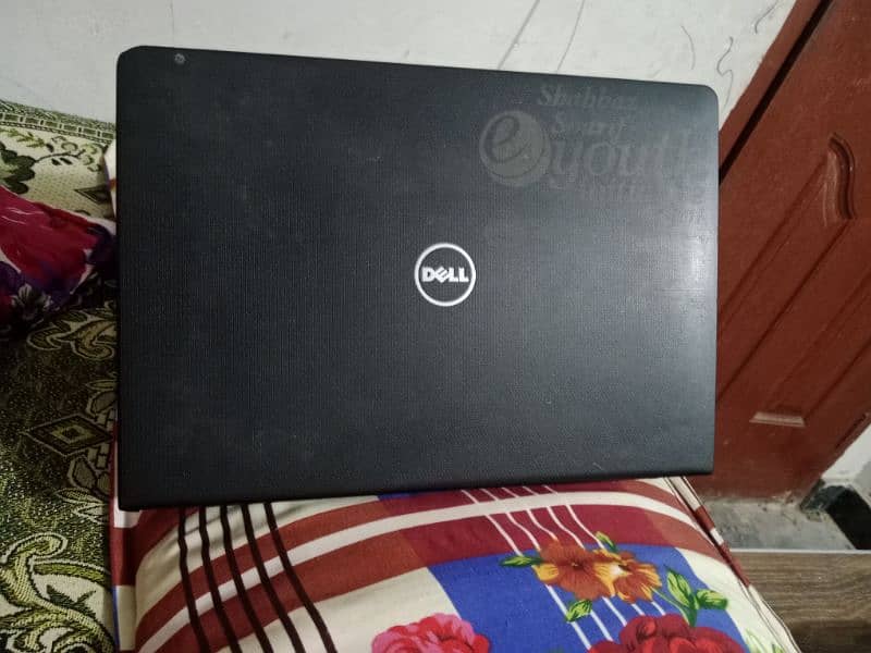 Dell Core i7 7th generation 256gb SSD 1