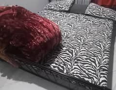 queen bed mattress diamond foam