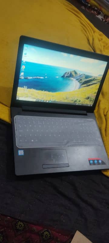 Lenovo ideapad , core i3 6th generation, 4 gb ram,320 hdd,window 10,3h 0