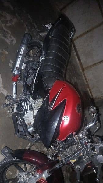 Yamaha ybr 125 arjent for sell bike is om 3