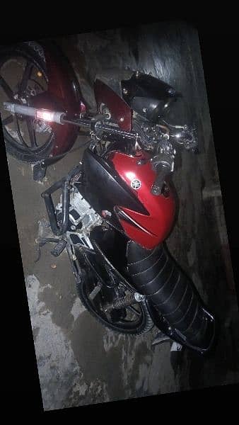 Yamaha ybr 125 arjent for sell bike is om 5