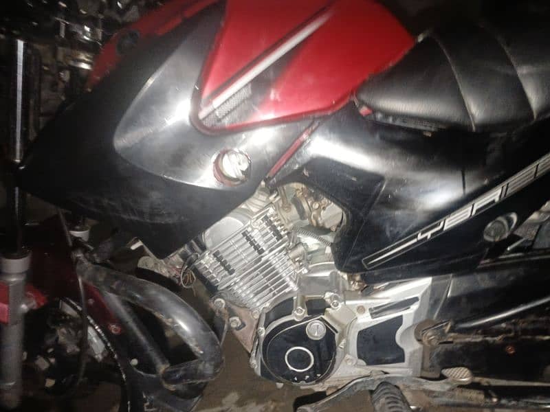 Yamaha ybr 125 arjent for sell bike is om 9