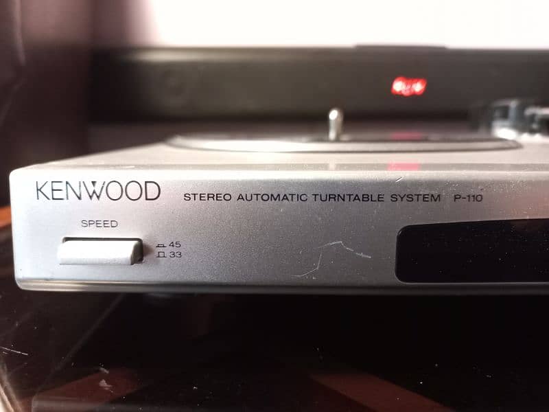 Kenwood P-110s Turntable Record Player 2