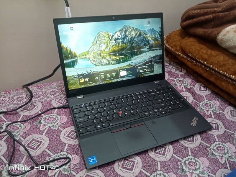 Thinkpad core i 5 Generation 11 0