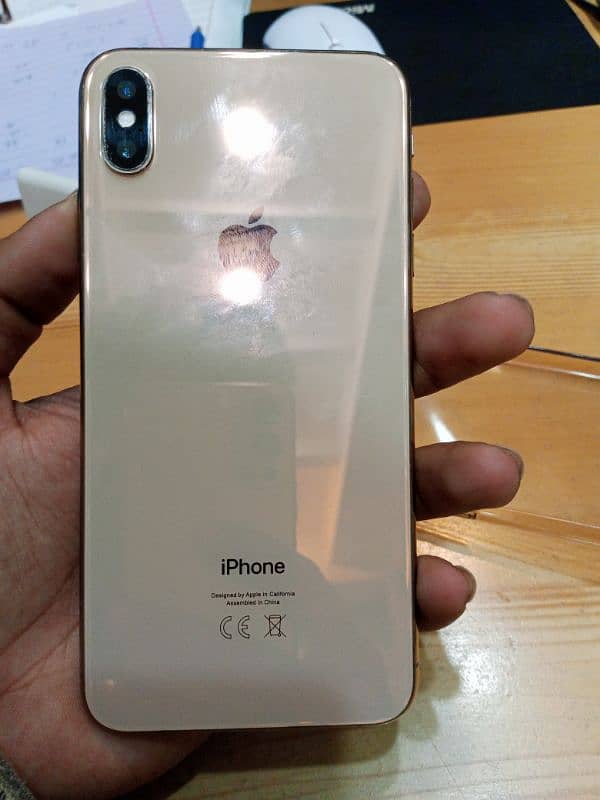 I phone xs max 256gb 7