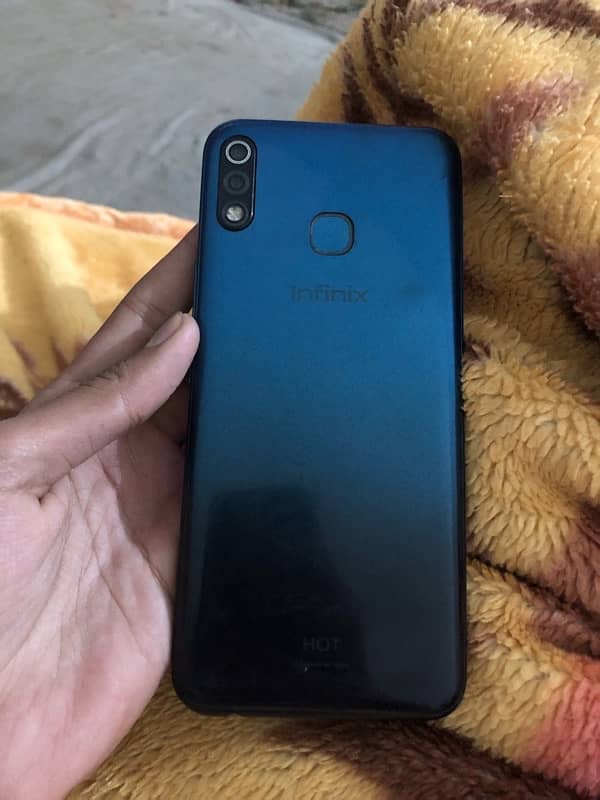 infinix hot 8 lite 6