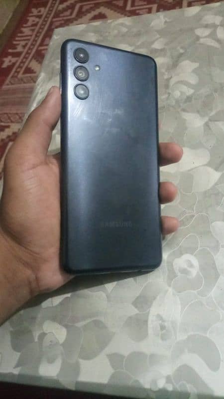 Samsung Galaxy A04s 0