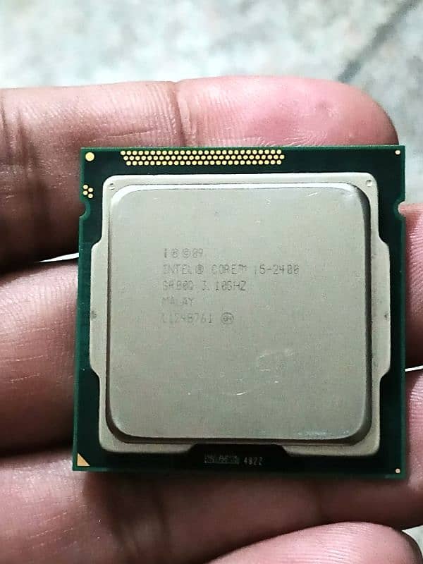 Intel Core i5-2400 2nd Gen Processor 2