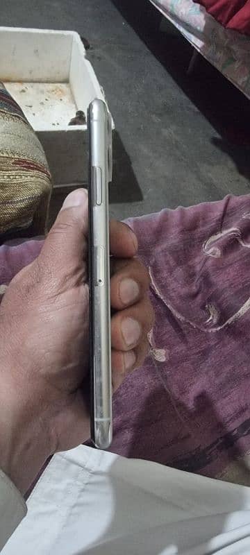 IphonE 11 Pro MaX PTA Approved Like New Condition 2