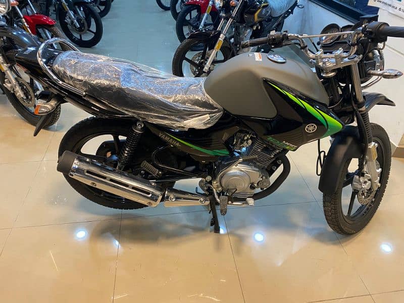 Yamaha 125G new bike 6