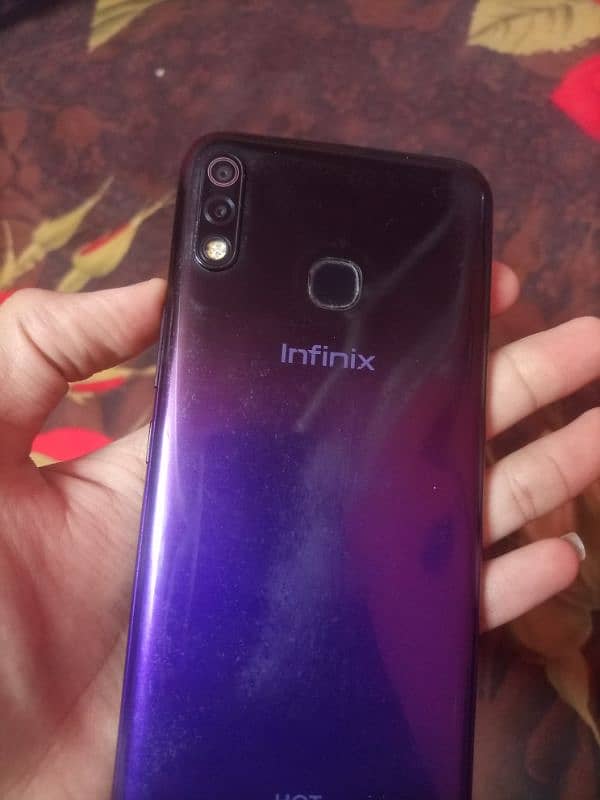 INFINIX HOT 8 LITE 2/32 1