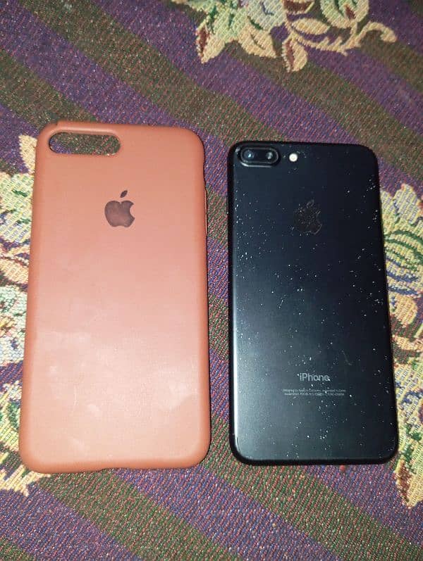 Iphone 7 plus non pta 128 GB back and forent camera is ok 6