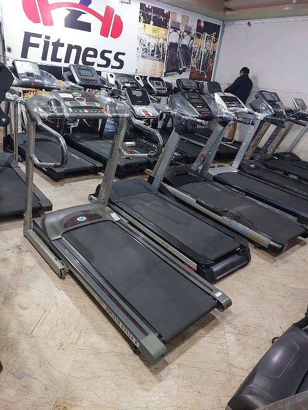 Treadmills / Running Machine / Elleptical  / Spinning bike / HOMEGYM 12