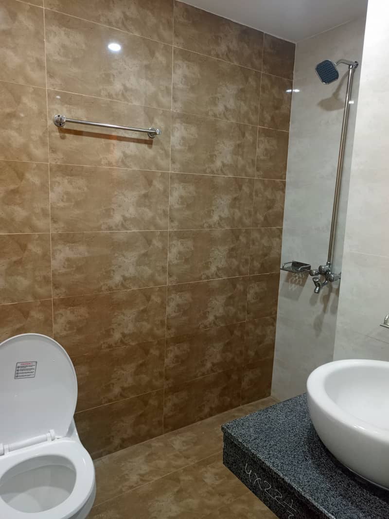 2 BEDROOM FLAT FOR RENT F-17 ISB ORIGINAL PICS HAI  ALL FACILITY AVAILABLE 3