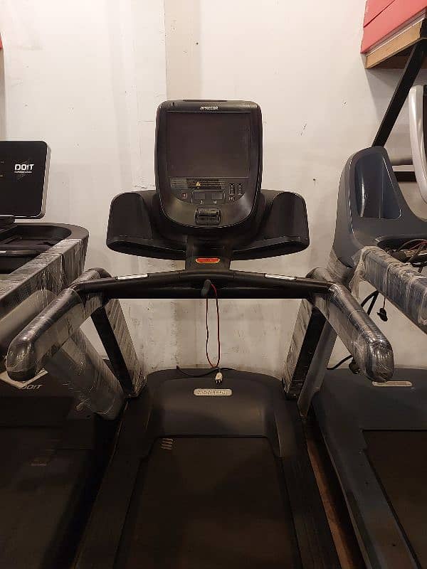 Treadmills / Running Machine / Elleptical  / Spinning bike / HomeGym 12