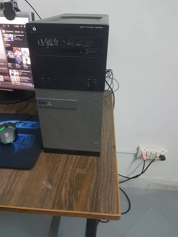 Dell 3020 computer 4