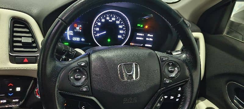 Honda Vezel 2019 4