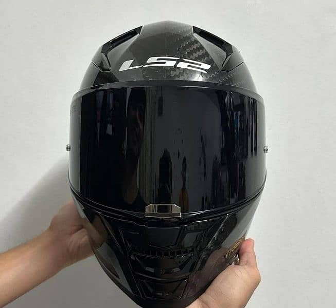 Ls2 black helmet little used only. 2