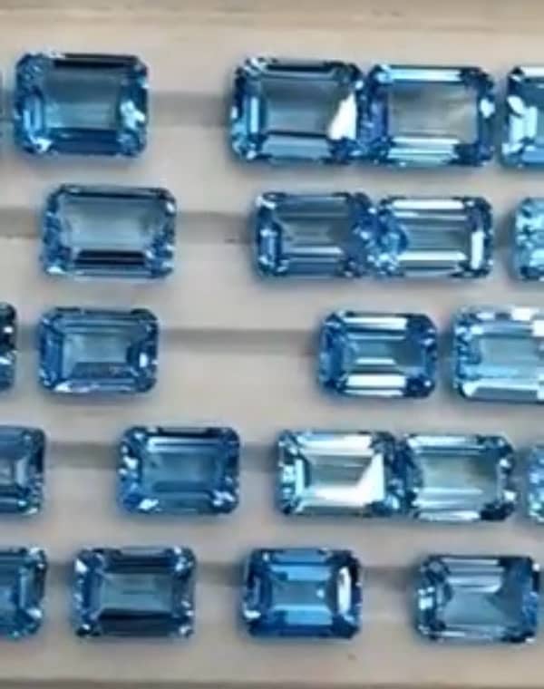 Blue Topaz per Carat 2000 11