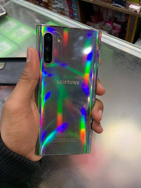 samsung s10 Vip Aproved  white line 1