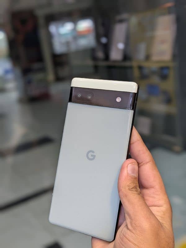 Google Pixel 6a 4