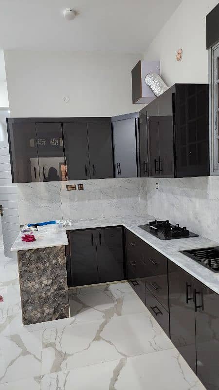 Brand new apartment for rent in Unit 6 3