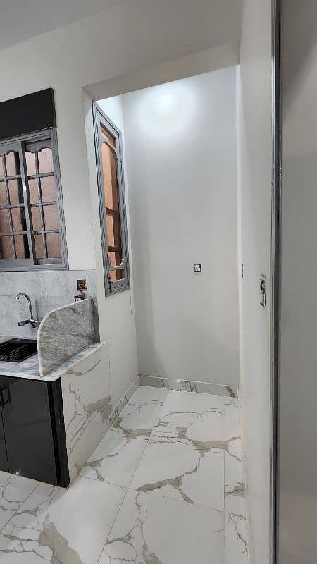 Brand new apartment for rent in Unit 6 4