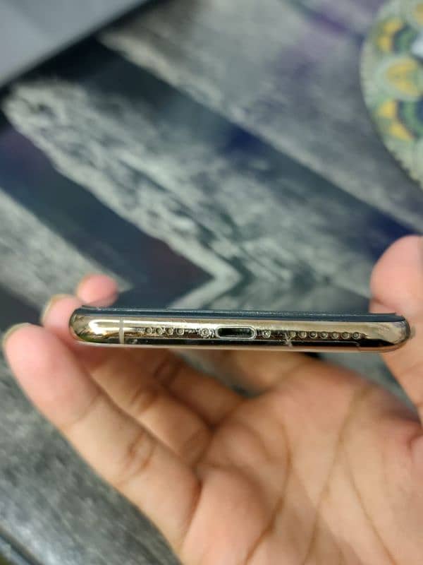 iphone xs max 64gb PTA approved available for sale 4