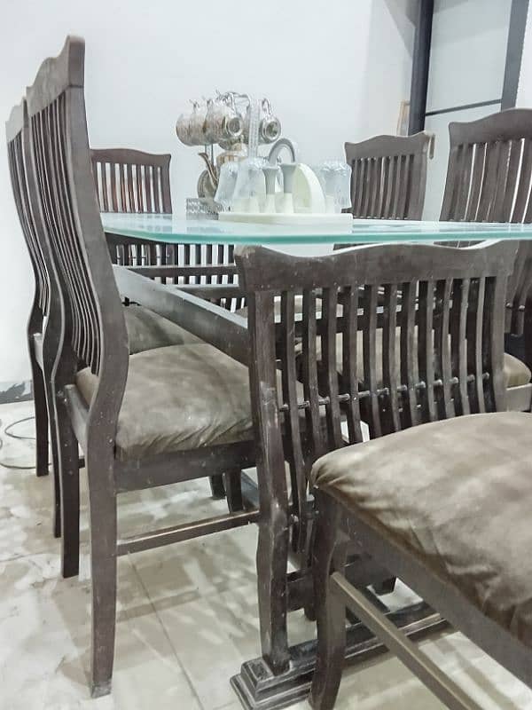 6 Seater Dining Table 4