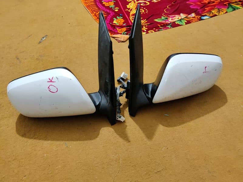 toyota mark x 2005 side mirrors in original condition 1