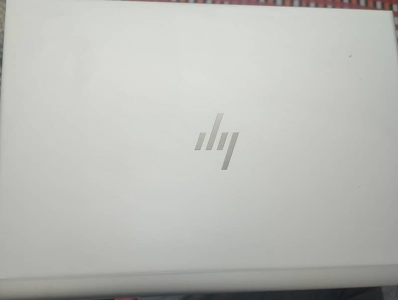 Elitebook 830 G6 0