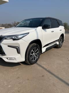 Toyota Fortuner V 2018