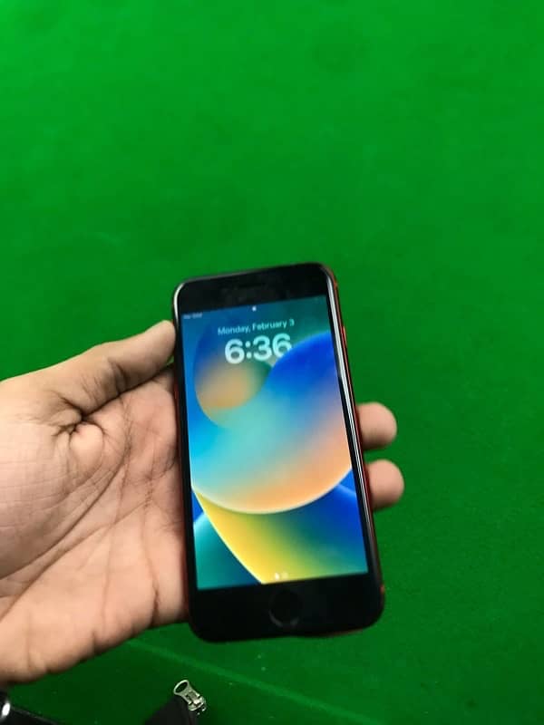 I Phone 8 Non PTA Factory Unlock 64GB Phone Num 03064206549 3