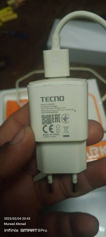 tecno spark 20c 4/128 8