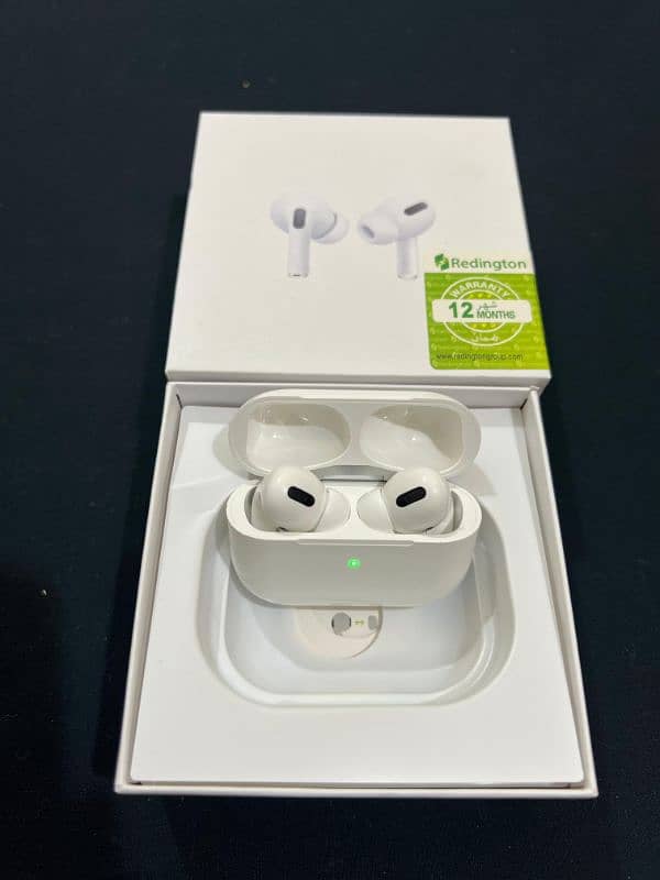 Airbuds (Touch display) 6