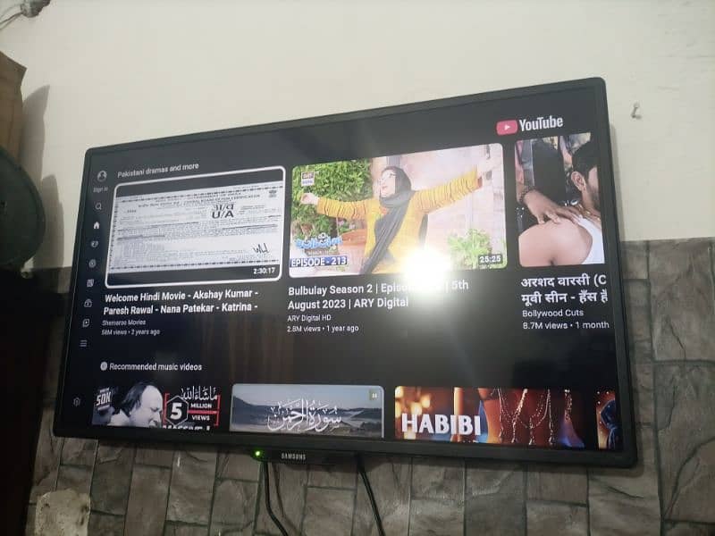 Samsung simple led 32 inch urgent sale 1