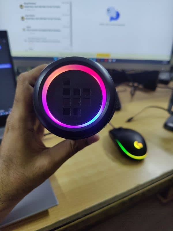 Tronsmart T7 Lite Portable Outdoor Speaker 2