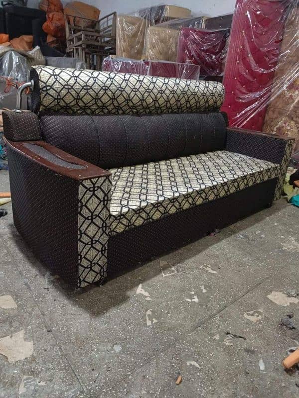 Sofa set are available 12