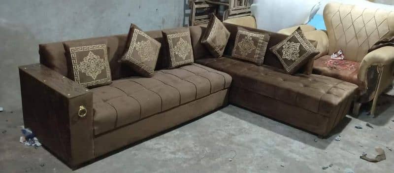 Sofa set are available 15