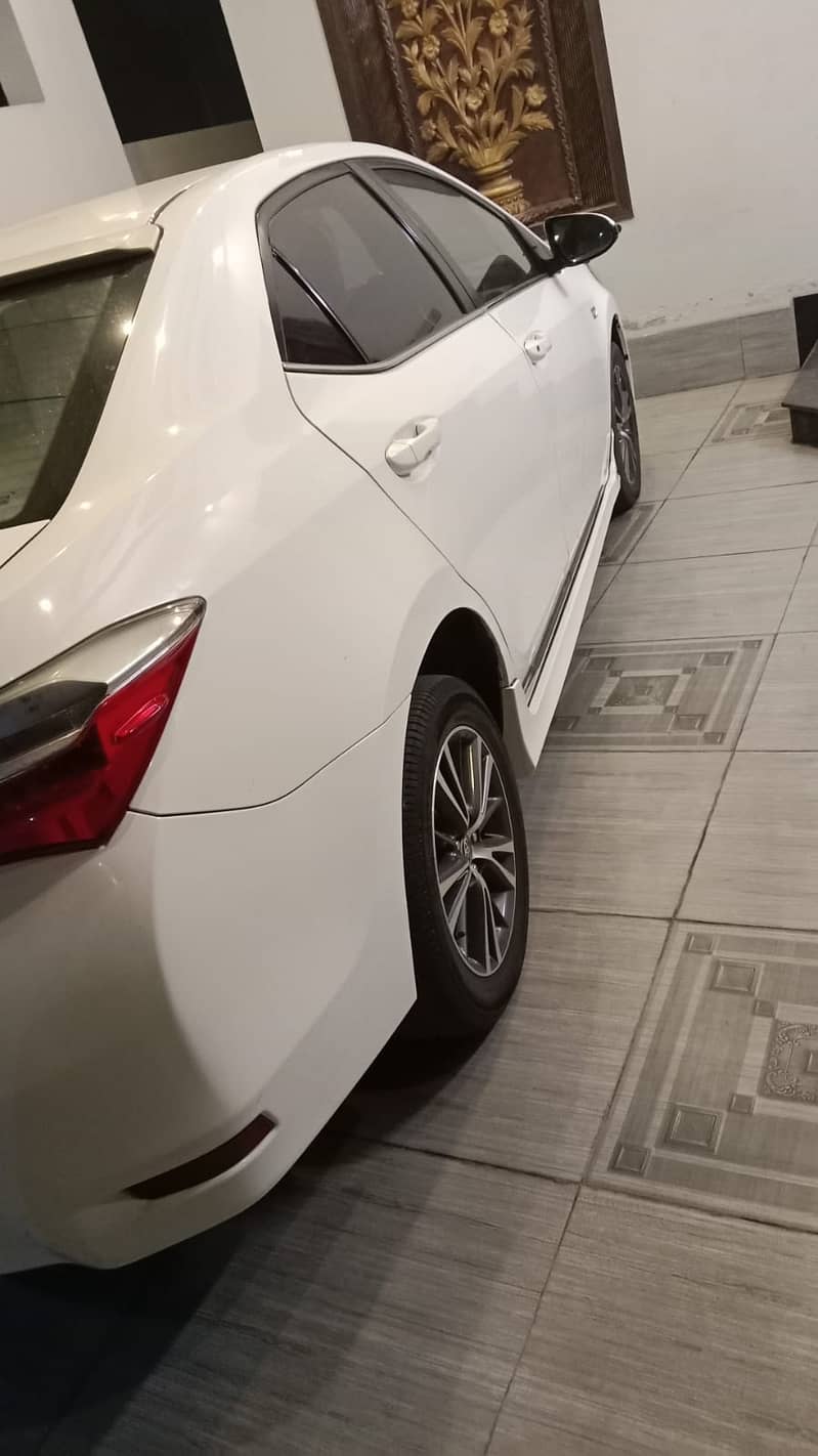 Toyota Corolla Altis 2018 1