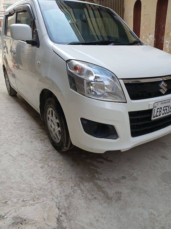 Suzuki Wagon R 2018 10