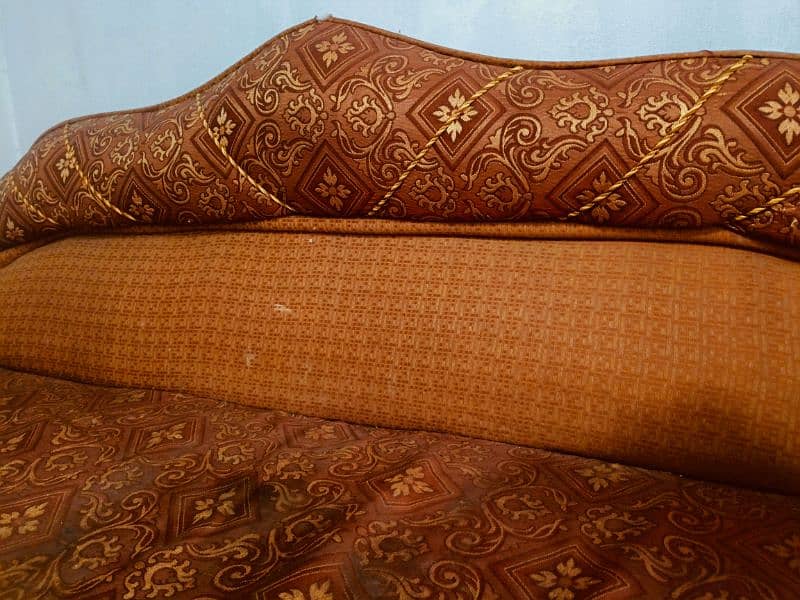 5 Seater SOFA SET | Bilkul Ok ha. . 1