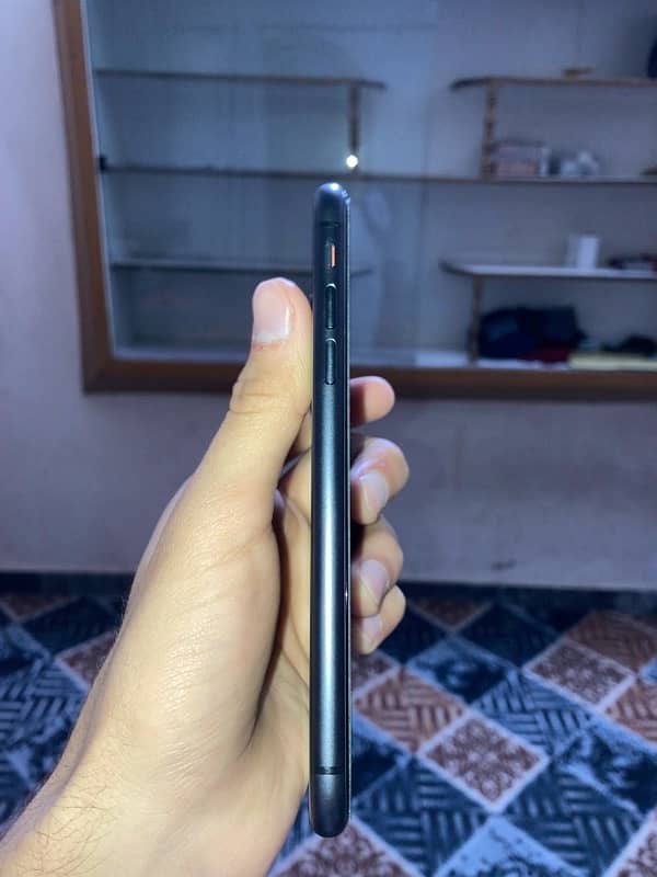 Iphone 11 Jv 64gb 4