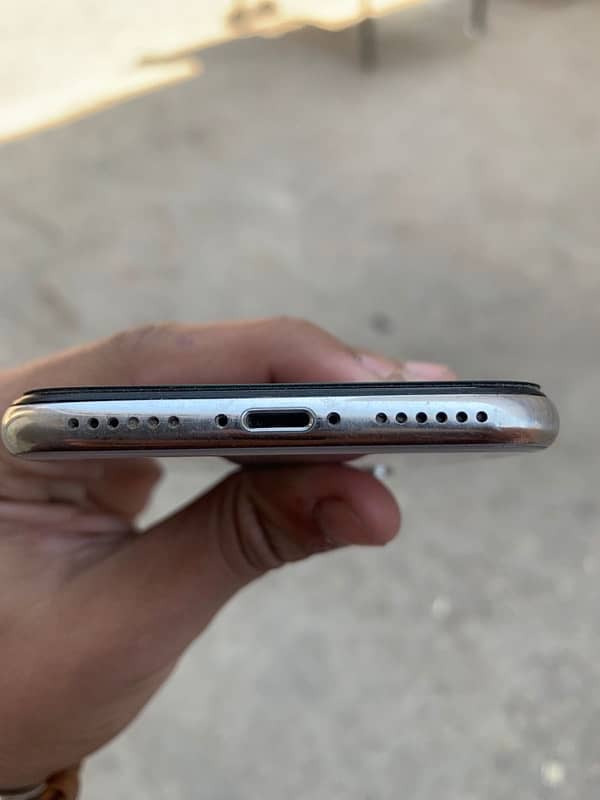 iPhone X non pta  64gb chalna  ma  all  ok 3