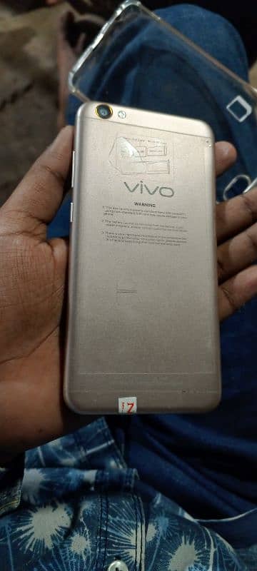 Vivo Y67 1